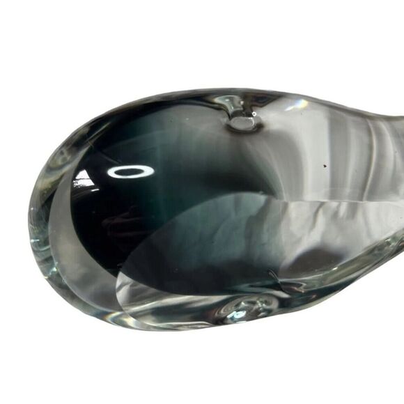 Whale Heavy Hand Made Glass Heavy Duty Ocean Paperweight Gift Office Work - Picture 8 of 9